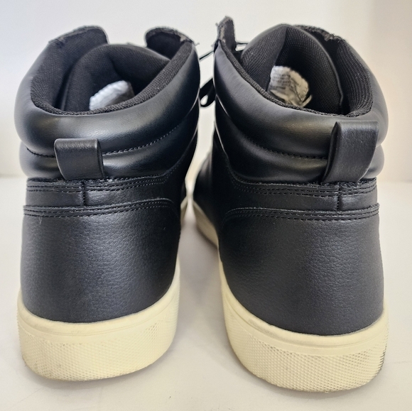 Goodfellow & Co Men's Black Sneaker, sz 12 - Picture 12 of 12